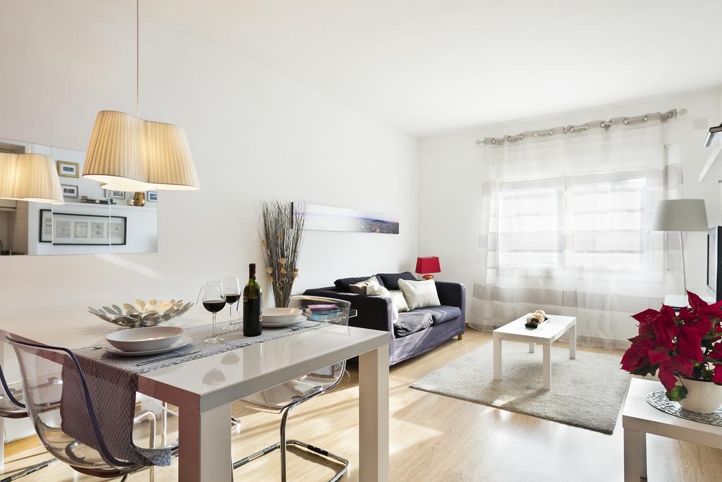 Luxury Apartment บาร์เซโลนา ภายนอก รูปภาพ